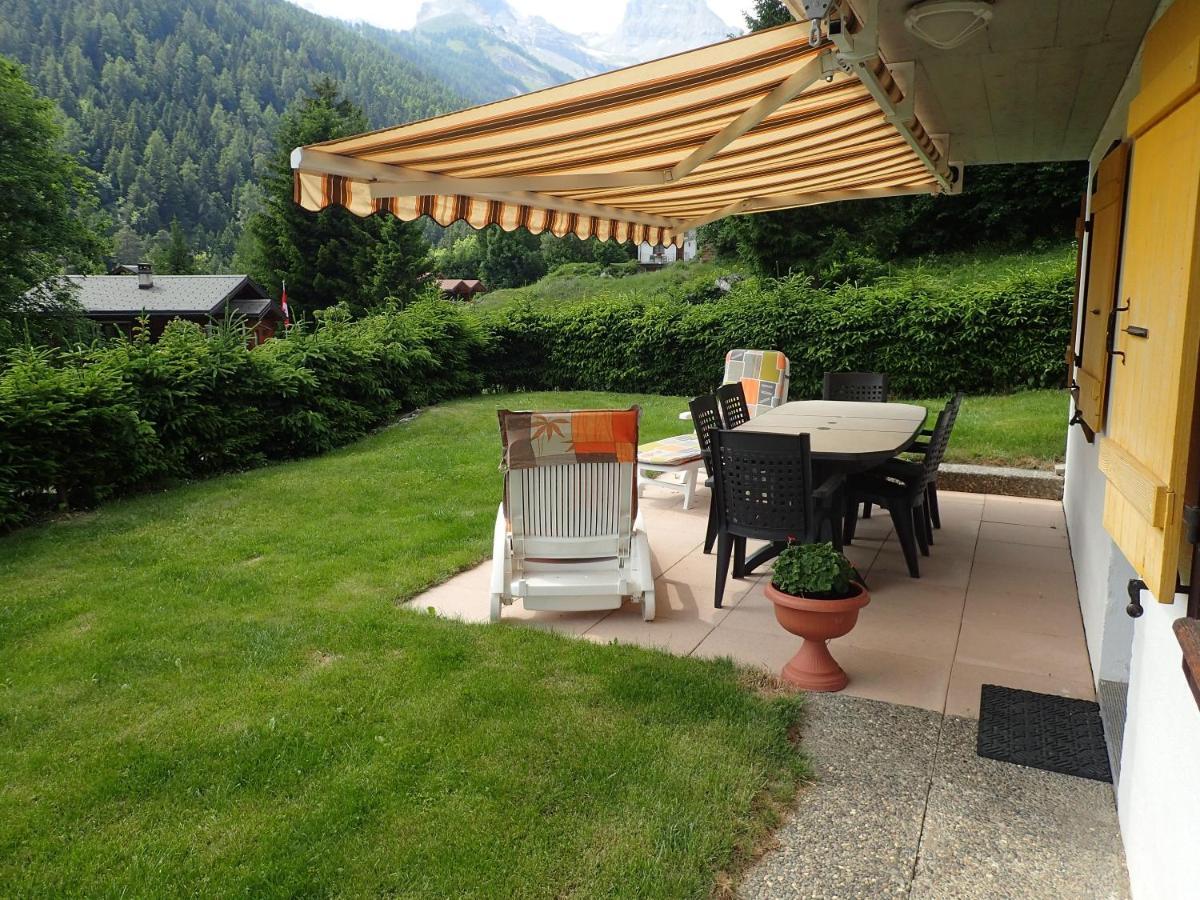 Вилла Chalet Le Muguet Овронна Экстерьер фото