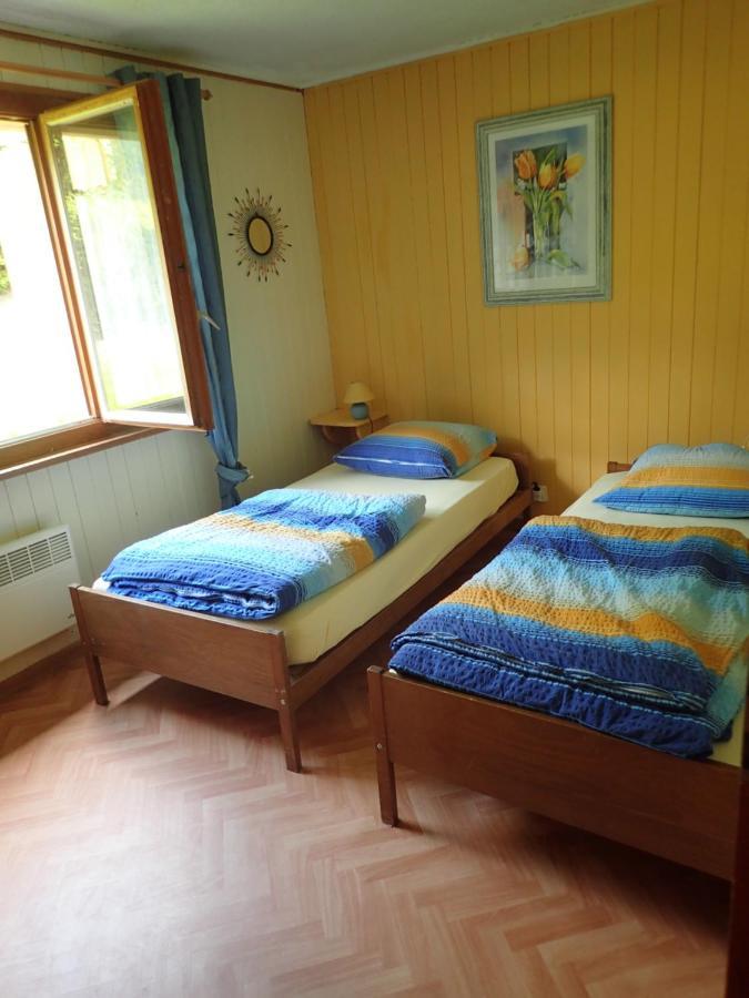 Вилла Chalet Le Muguet Овронна Экстерьер фото
